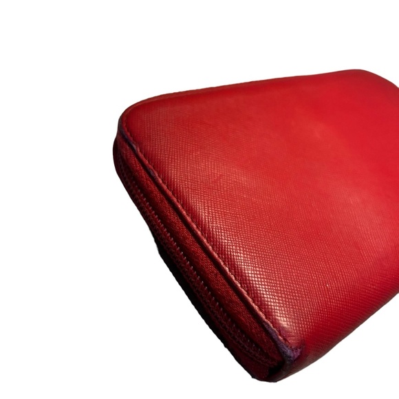 PRADA red saffiano leather trifold wallet - Picture 10 of 15